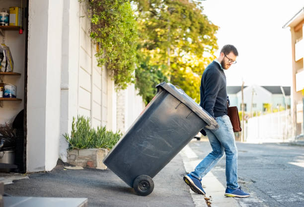 Best Estate Cleanout Services  in Collinsvle, IL